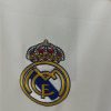 MAILLOTREALMADRID2425LOGOREALMADRID.jpg Camisola Real Madrid Principal 2025-2026 detalhe tecido