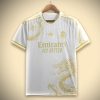 maillot-concept-real-madrid-special-edition-dragon-or-2425 Camisola Conceito Real Madrid Edição Especial Dragão Dourado 2425