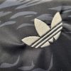 Camisola conceito Real Madrid estilo streetwear preto e vermelho padrão dragão para fãs