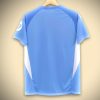 MAILLOTREALMADRID2425prematch.jpg Maillot Réal Madrid Avant-Match Édition Blue 2025-2026 vue de profil