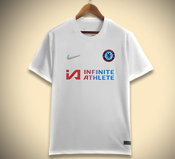 jersey-supporter-chelsea-blanc-design-moderne-edition-2425 Jersey supporter Chelsea blanc design moderne édition 2425