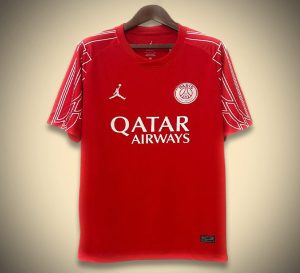 Camisola Paris Saint-Germain Alternativa Edição Vermelha 2024-2025 vista de frente