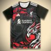 camisola de futebol conceito Liverpool preta edição 2024 2025