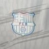 maillot-concept-blanc-fc-barcelona-saison-2025-2026-tenue-de-football Camisola conceito branca FC Barcelona temporada 2025 2026 equipamento de futebol