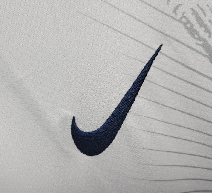 maillotangleterreconceptnike.jpg Camisola Concept Inglaterra 2024 detalhe do tecido