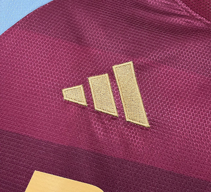 camisola Aston Villa época 2526