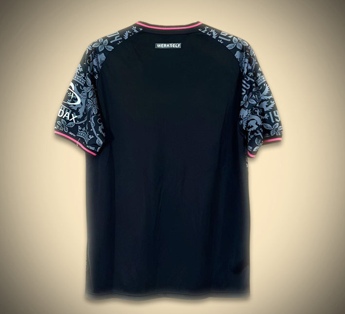 maillot-concept-noir-bayern-leverkusen-edition-speciale-saison-2024-2025-football Camisola conceito preta Bayer Leverkusen edição especial temporada 2024 2025 futebol