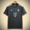 Camisola Conceito Bayern Munique Edição Preta 2425
