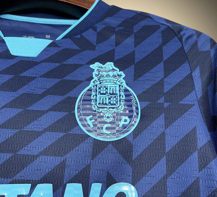 maillot-third-fc-porto-saison-vingt-vingt-quatre-vingt-vingt-cinq Camisola third FC Porto temporada vinte vinte e quatro vinte vinte e cinco