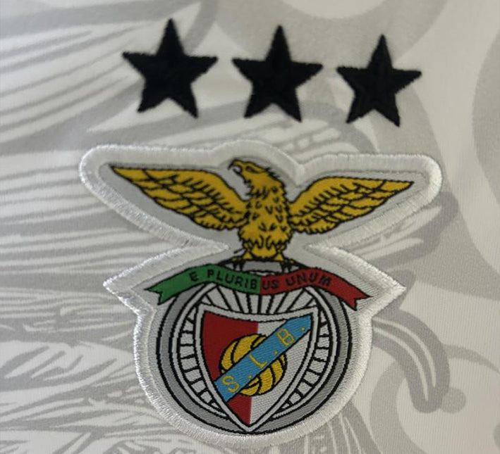 haut-de-training-benfica-rouge-pour-entrainement-football haut de training Benfica rouge pour entraînement football
