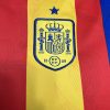 Camisola Espanha Pré-Jogo Euro 2024 vista lateral