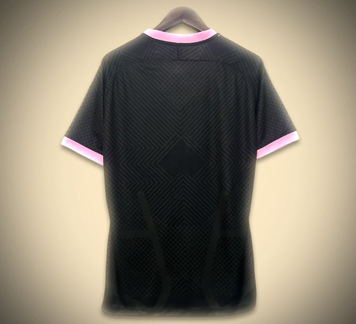 tenue-supporter-inter-milan-maillot-rose-collection-concept-2425 Tenue supporter Inter Milan maillot rose collection concept 2425