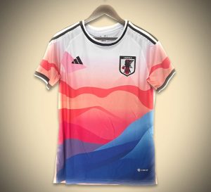 Camisola de futebol inspirada no Japão cores rosa e azul edição conceito