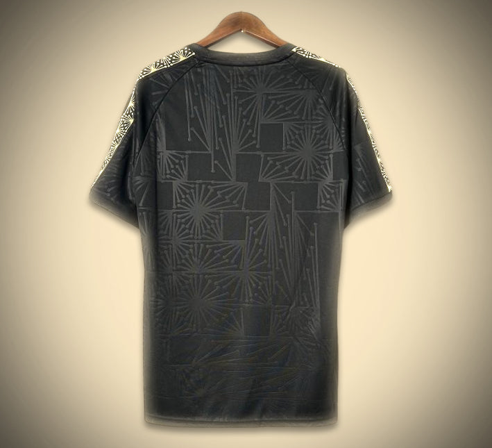 maillot-concept-mexique-edition-noiror-collection-2025 camisola conceito México edição PretoDourado coleção 2025