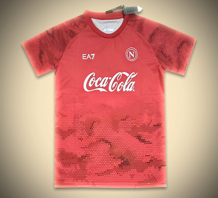 maillot-dentrainement-napoli-rouge-saison-2425-tenue-sportive-de-football camisola de treino Napoli vermelho época 2425 equipamento desportivo de futebol