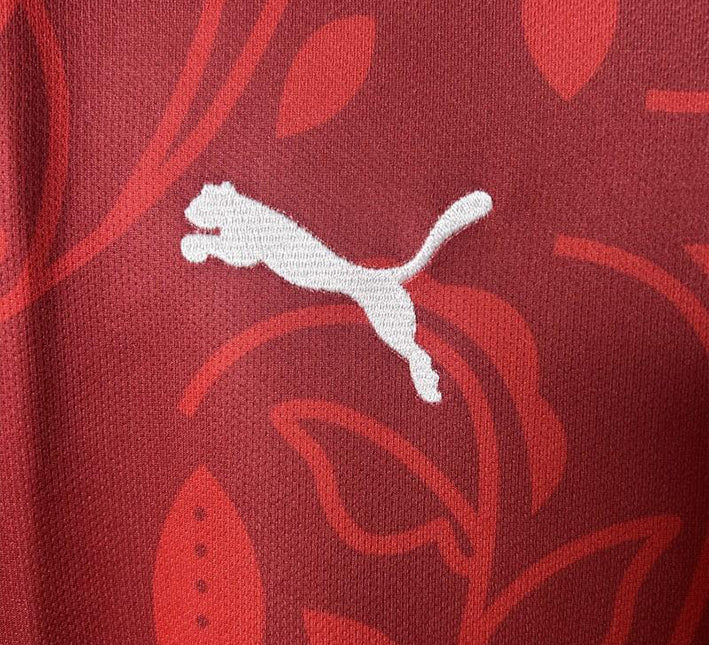 Equipamento Portugal estilo conceito com estampa de flores para adepto