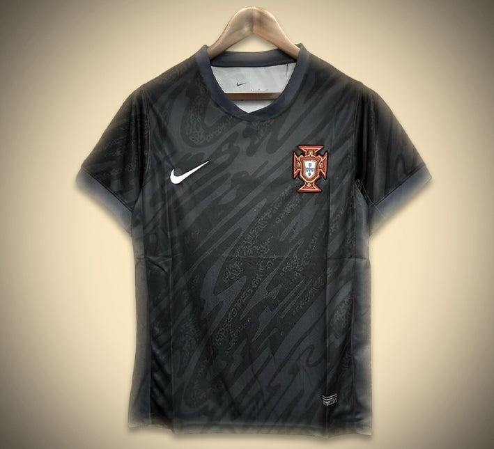 maillotportugalgardiennoir-1.jpg Camisola Portugal Guarda-Redes Preta 2024-2025 vista frontal