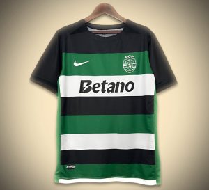 maillotsportingdomicile-1.jpg Maillot Sporting CP Domicile 2024-2025 vue de face