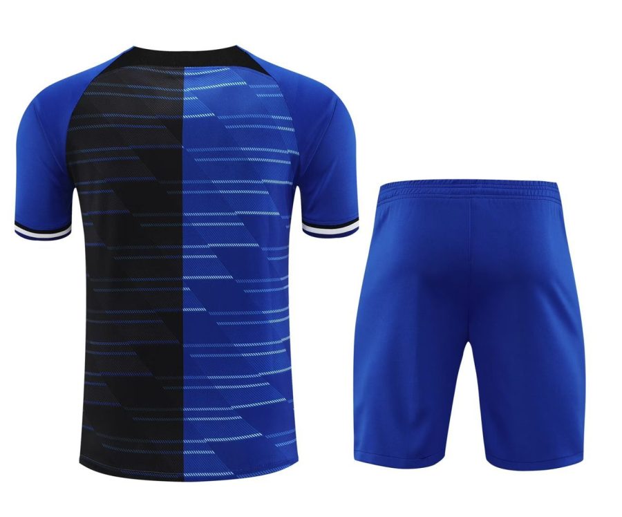 Conjunto de treino Inter Milan época vinte vinte três vinte vinte quatro