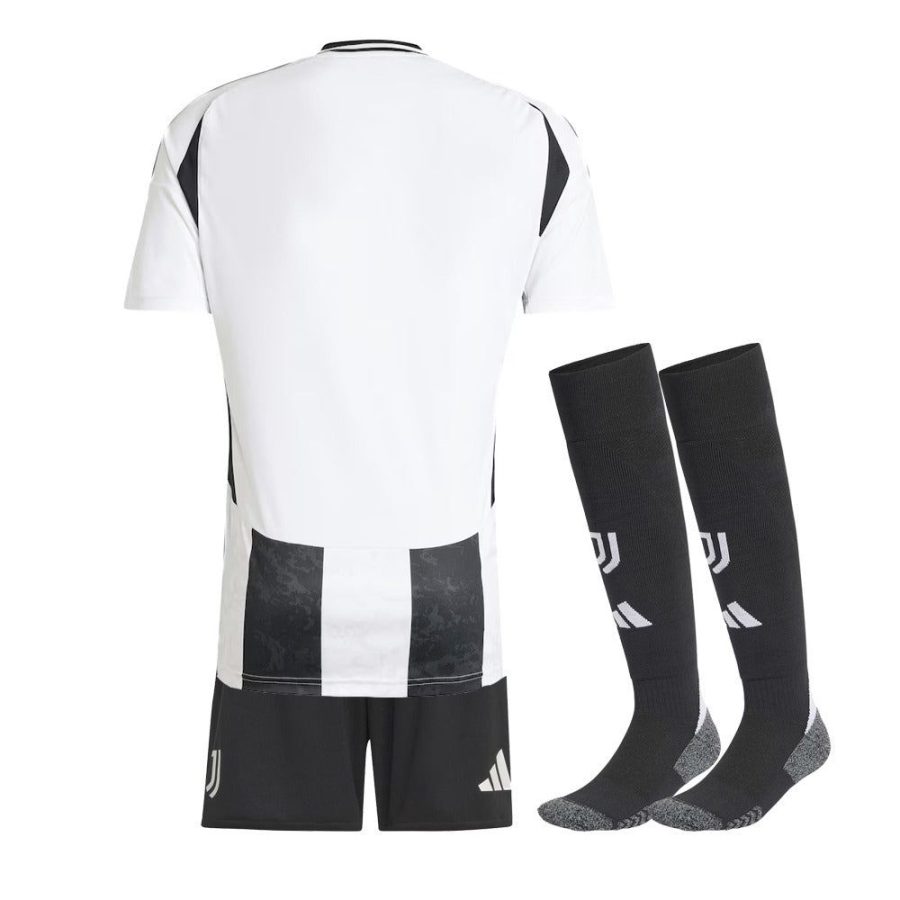 ensemble-enfant-juventus-domicile-saison-2024-2025-maillot-et-short-noir-et-blanc Conjunto criança Juventus principal temporada 2024 2025 camisola e calção preto e branco