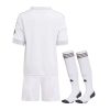 Conjunto criança Real Madrid principal temporada 2025 2026 camisola e calção