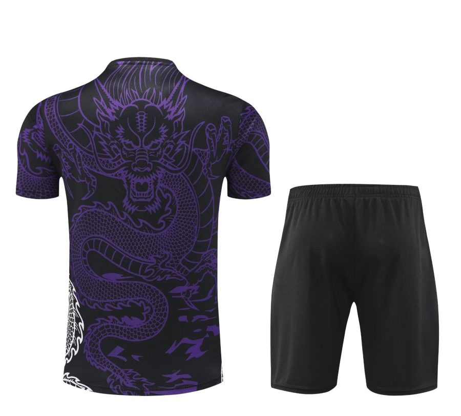 ensemble-maillot-et-short-real-madrid-saison-2024-2025-tenue-domicile Conjunto camisola e calção Real Madrid época 2024 2025 equipamento principal