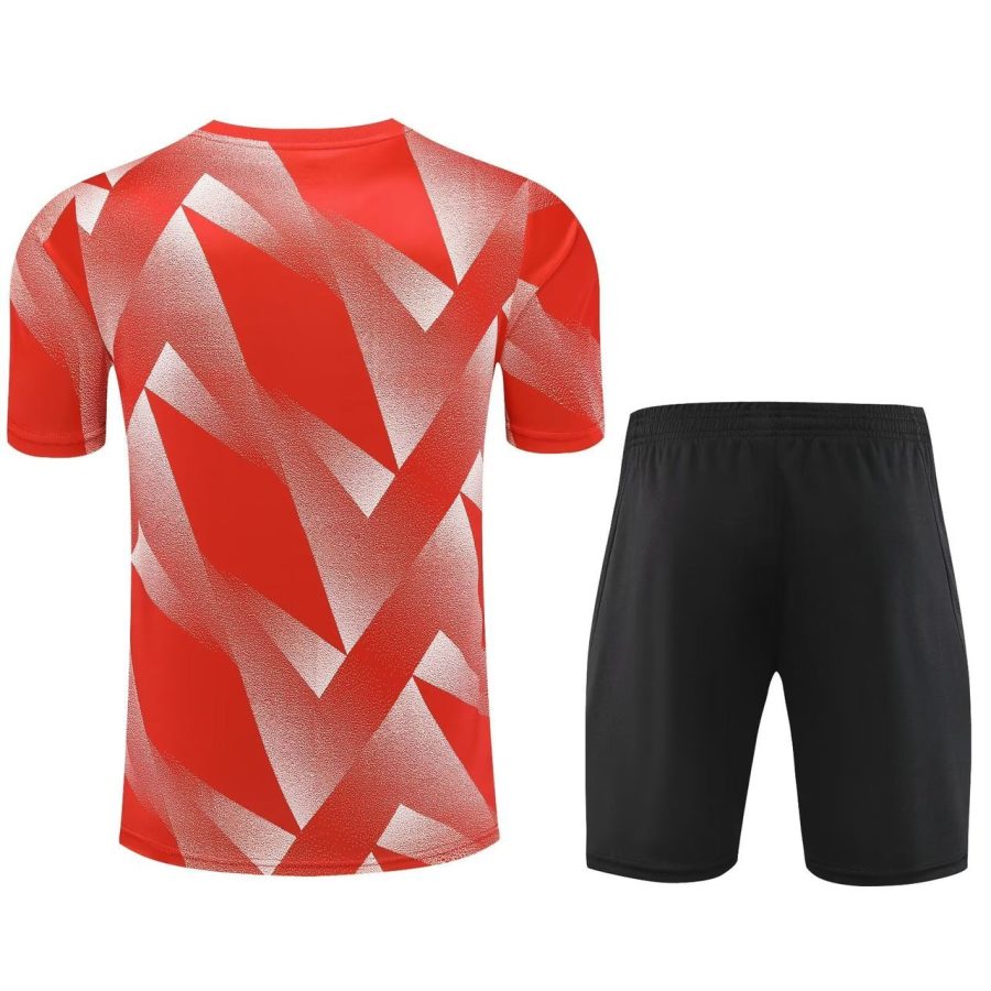 ensemble-training-bayern-munich-rouge-saison-2023-2024 conjunto training Bayern Munich vermelho época 2023 2024