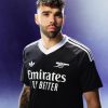 jersey-de-gardien-de-but-arsenal-nouvelle-collection-2024-2025 camisola de guarda-redes Arsenal nova coleção 2024 2025
