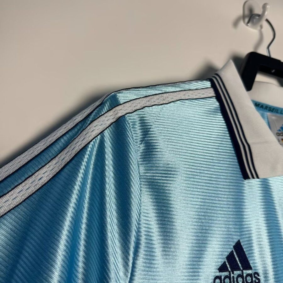 jersey-de-supporter-om-exterieur-retro-fin-des-annees-1990 camisola de adepto OM alternativa retro finais dos anos 1990