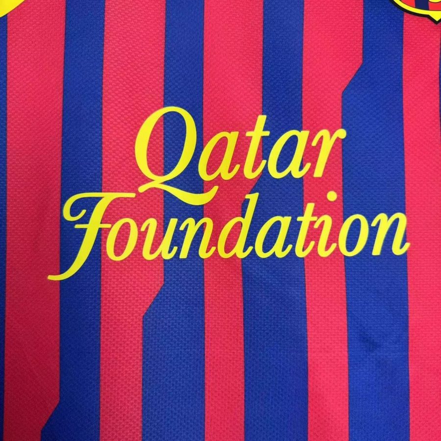 jersey principal Barcelona 2011 2012 vermelho e azul