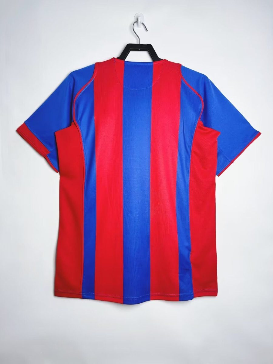 jersey-officiel-fc-barcelona-home-2004-2005-avec-ecusson-du-club Jersey oficial FC Barcelona principal 2004 2005 com emblema do clube