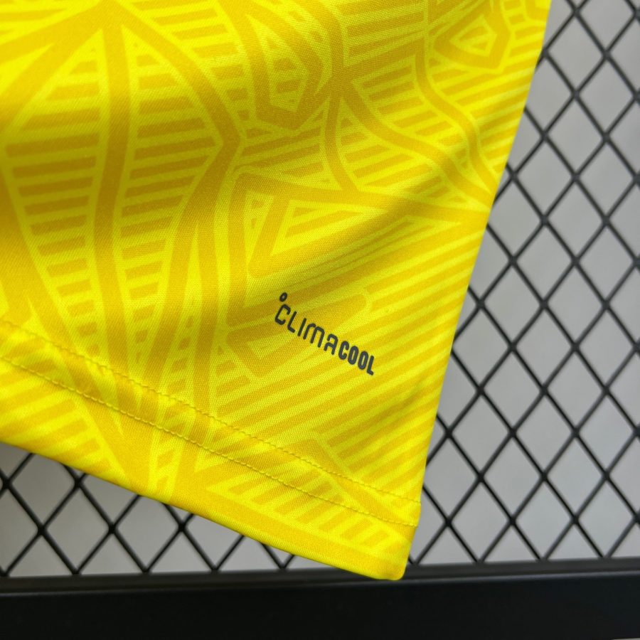 jersey-ukraine-domicile-2026-bleu-et-jaune-pour-supporter Camisola Ucrânia principal 2026 azul e amarela para adepto