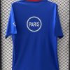 maillot-avant-match-paris-saint-germain-saison-2025-2026-tenue-d-echauffement-officielle maillot avant match Paris Saint Germain saison 2025 2026 tenue d échauffement officielle