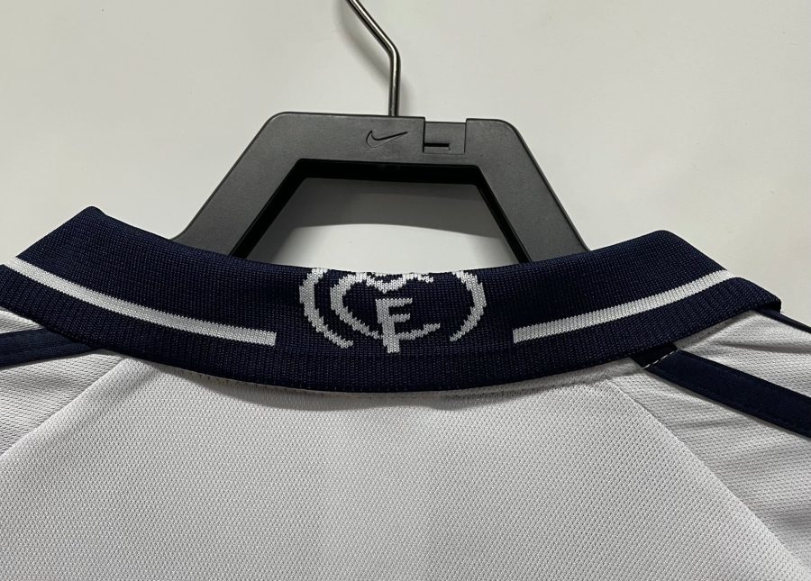 maillot-blanc-real-madrid-floque-epoque-galactiques camisola branca Real Madrid personalizada época Galácticos
