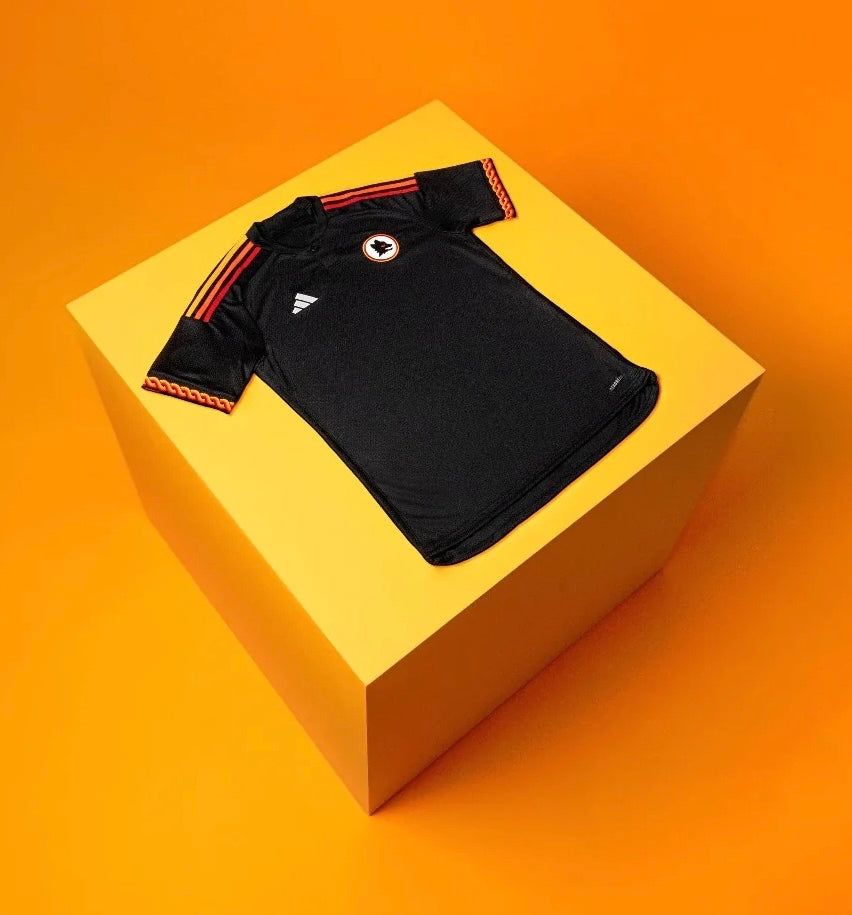 camisola de futebol AS Roma third para adeptos época 2023 2024