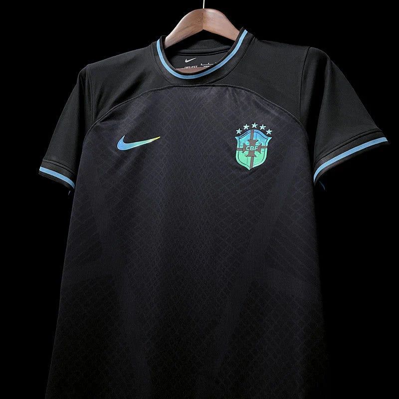 maillot-de-foot-bresil-concept-noir-saison-2025-2026 Maillot de foot Brésil concept noir saison 2025 2026
