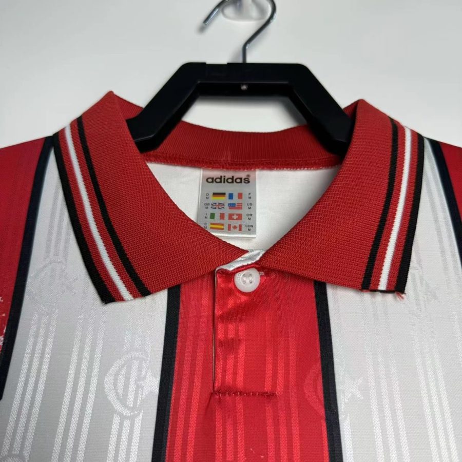 camisola de futebol alternativa Turquia temporada 1996 réplica vintage