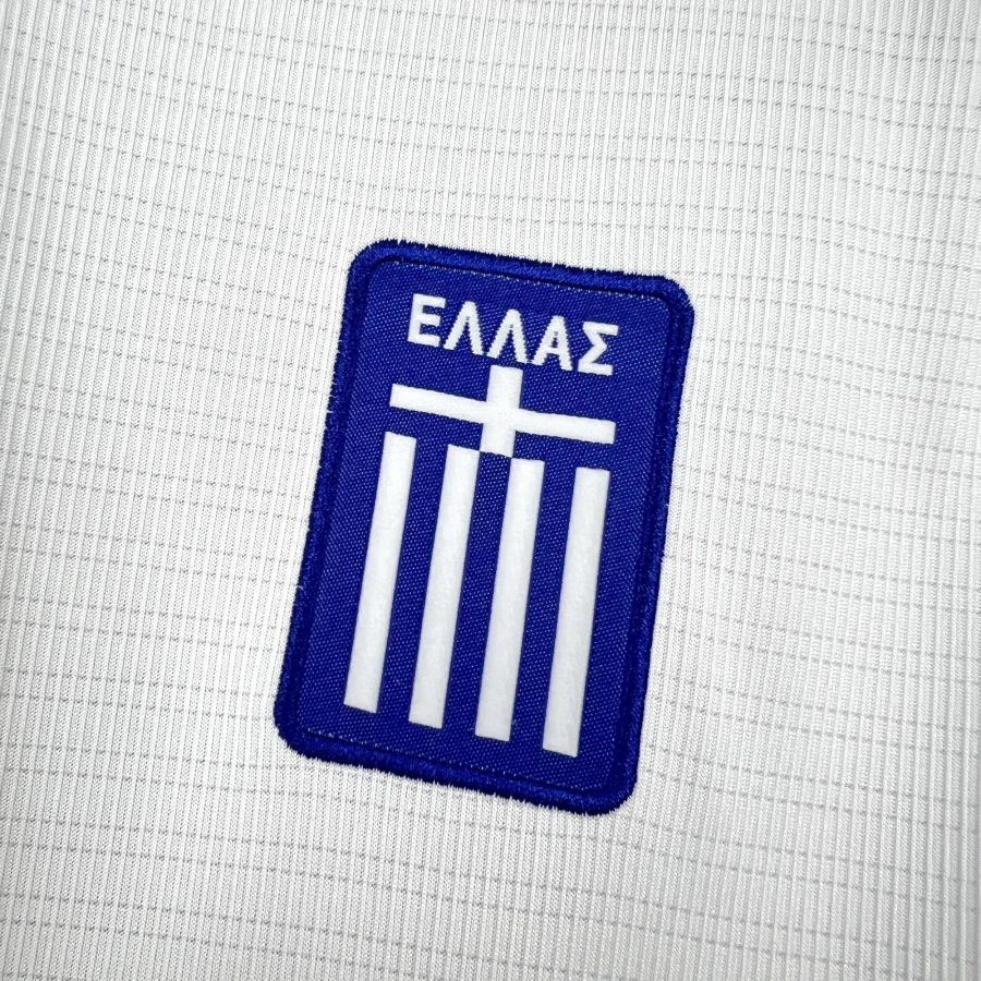 Camisola de futebol Grécia principal 2026 com emblema Hellas