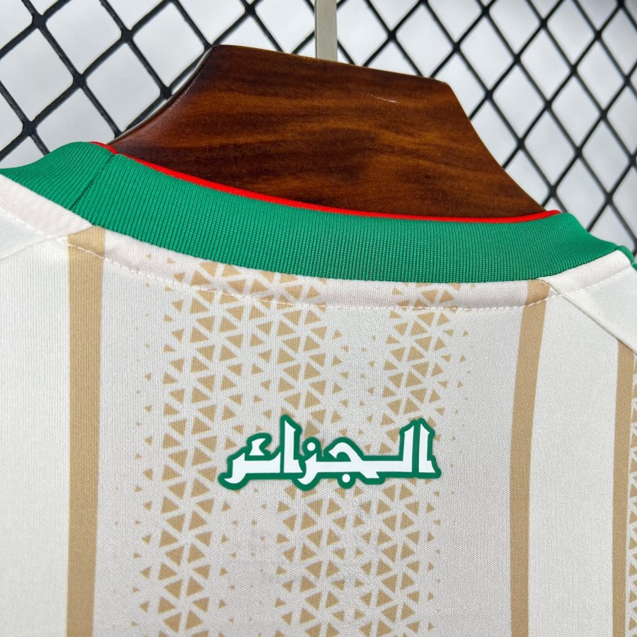 maillot-de-football-algerie-version-domicile-pour-supporters Camisola de futebol Argélia versão principal para adeptos
