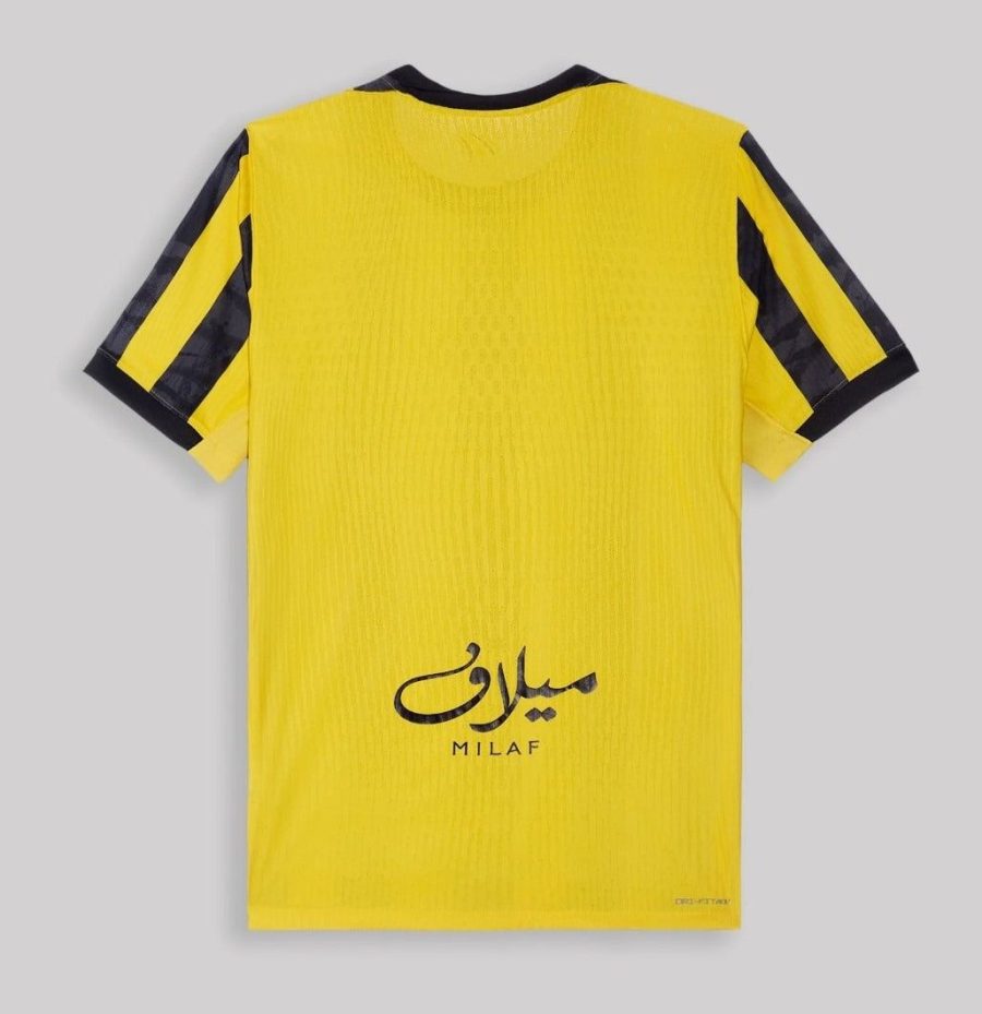 camisola principal Al Ittihad FC temporada 2025 2026 equipamento oficial