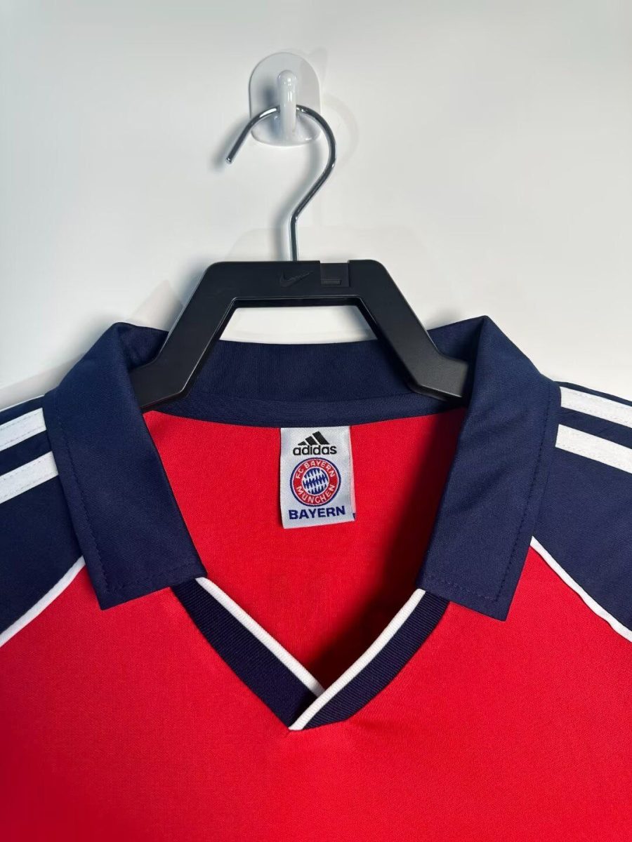 camisola Principal Bayern Munich época 2000 2001 vermelha e branca