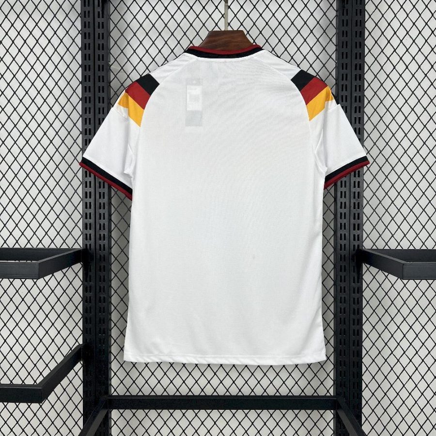 maillot-domicile-equipe-nationale-allemande-saison-deux-mille-vingt-six maillot domicile équipe nationale allemande saison deux mille vingt six