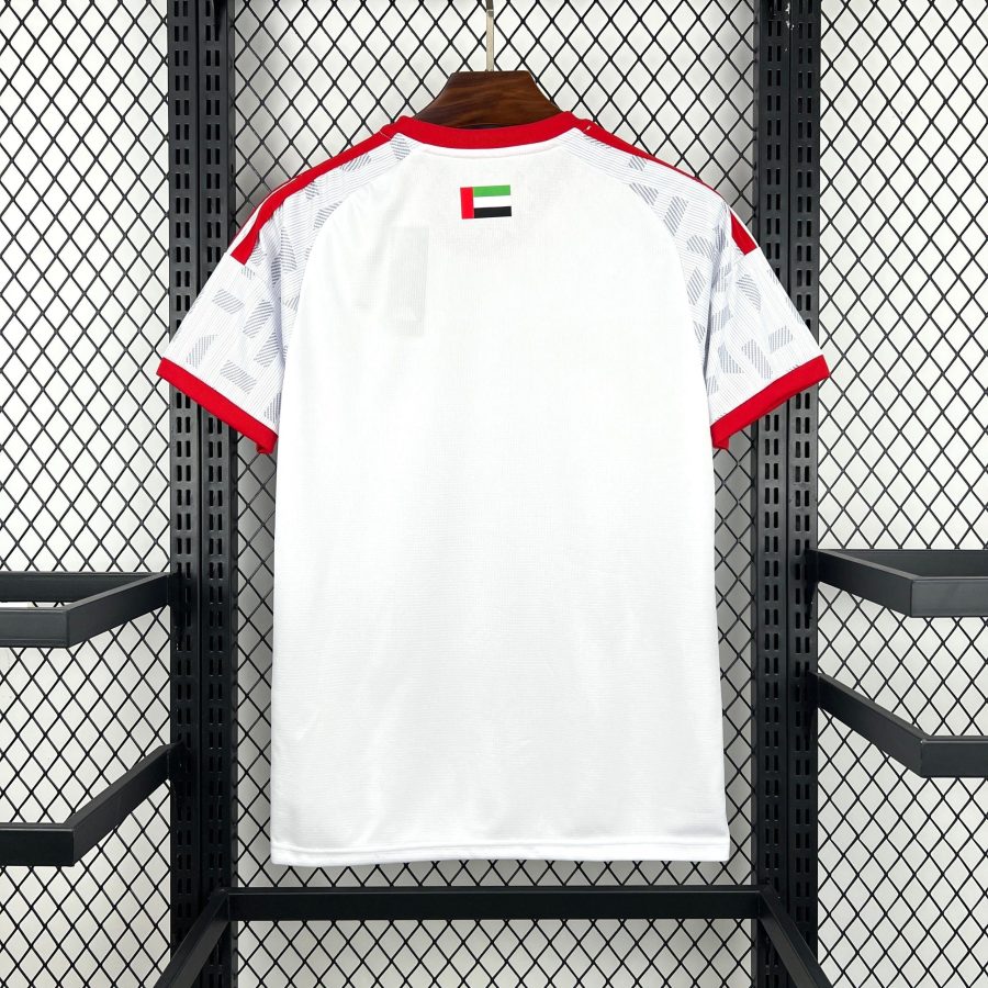 Camisola principal equipa nacional dos Emirados Árabes Unidos temporada 2026