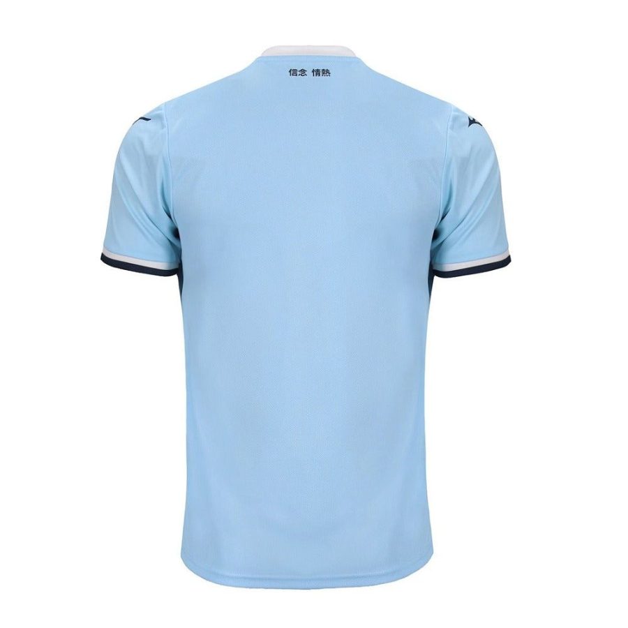 camisola principal Lazio época 2024 2025 azul céu equipamento oficial de futebol