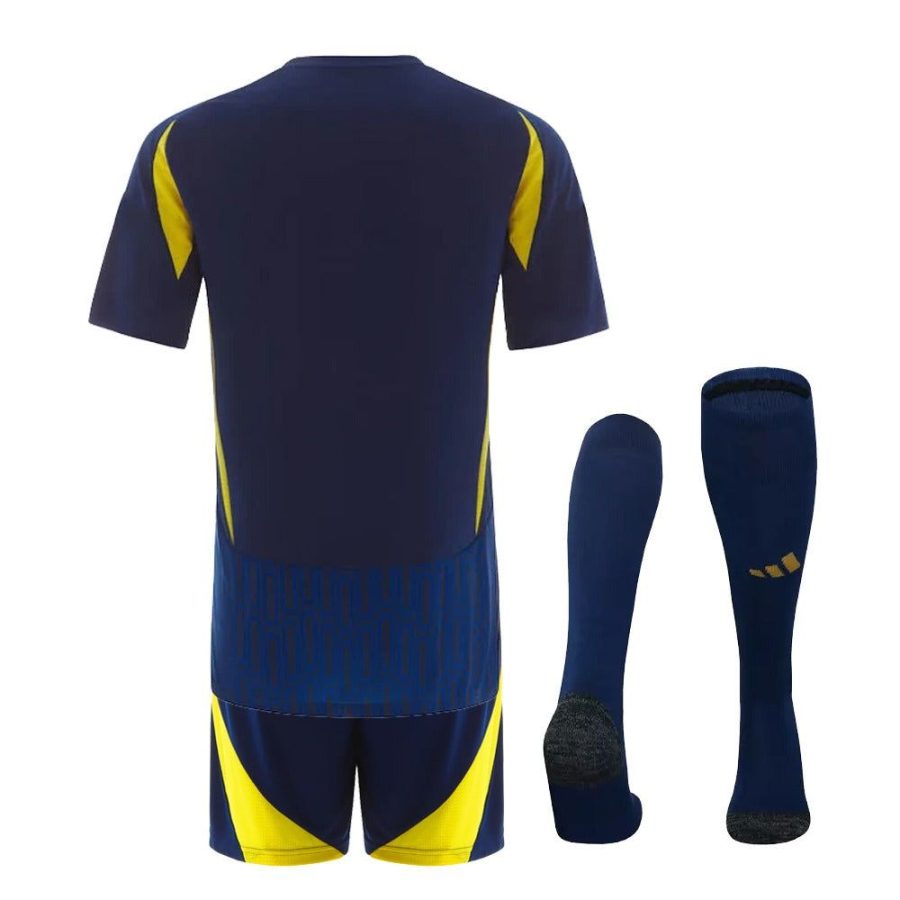camisola criança Al Nassr FC alternativa época 2024 2025 com calções e meias