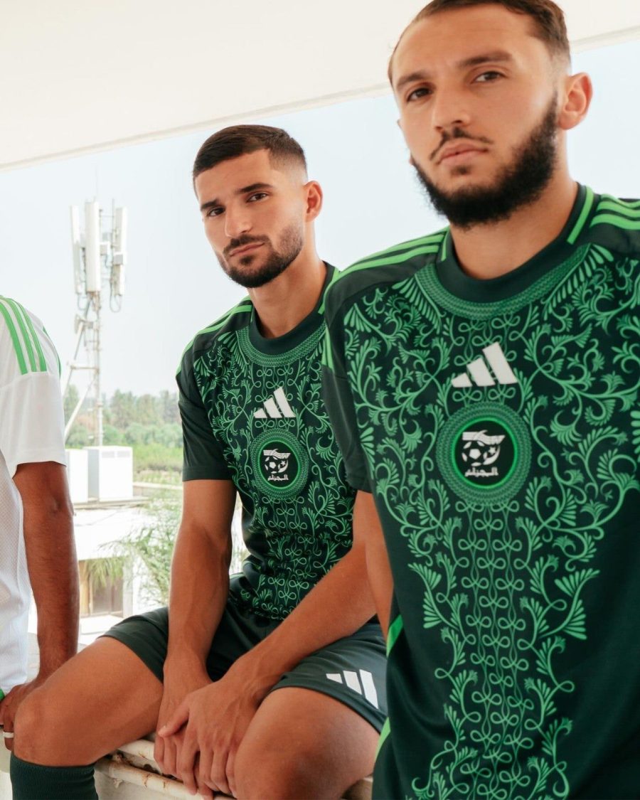 Camisola alternativa Argélia temporada 2024 2025 para apoiar os Fennecs