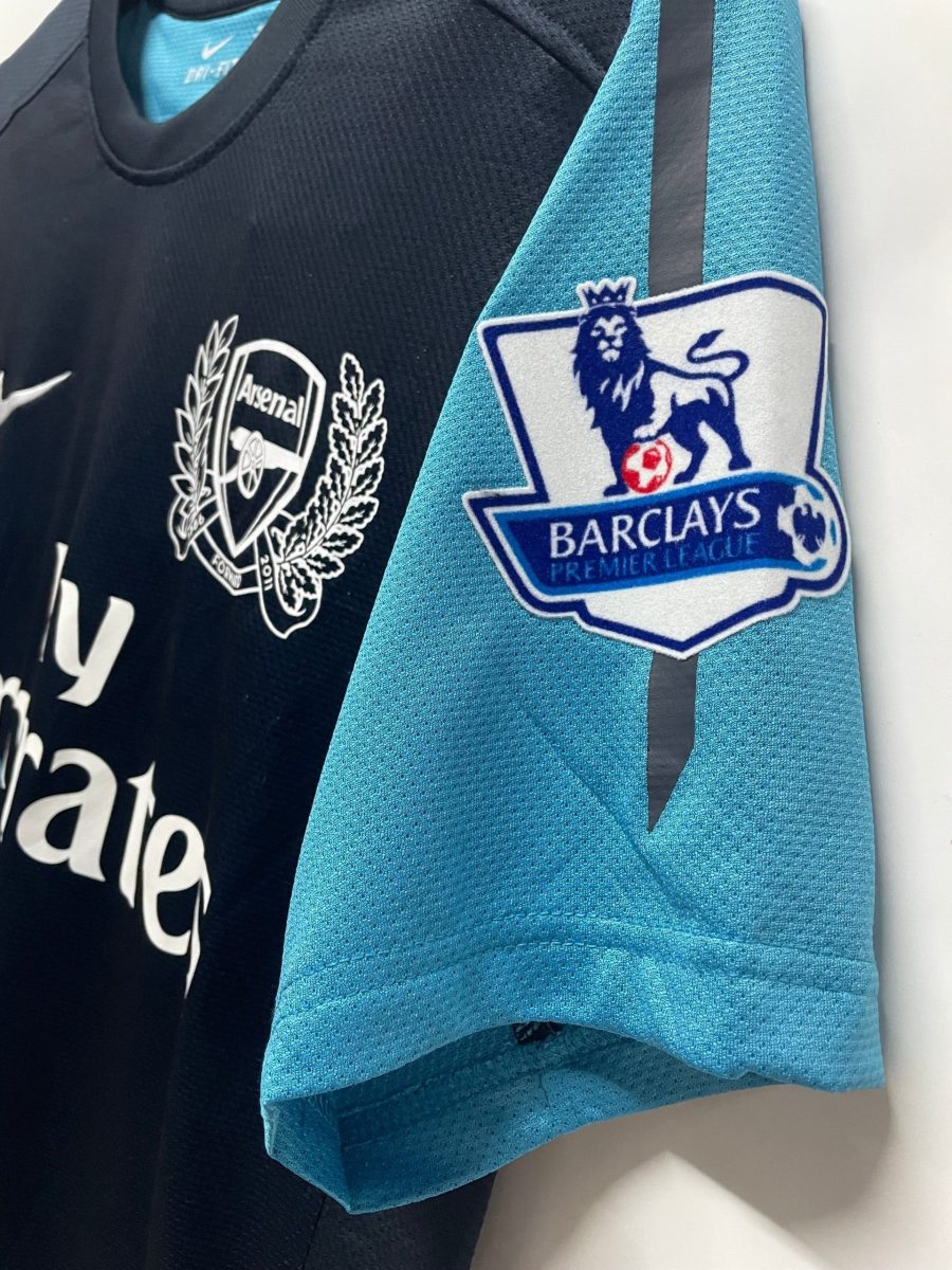 Camisola Alternativa Arsenal FC época dois mil e onze dois mil e doze
