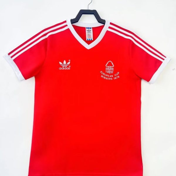 Camisola Nottingham Forest Principal 1977-1978