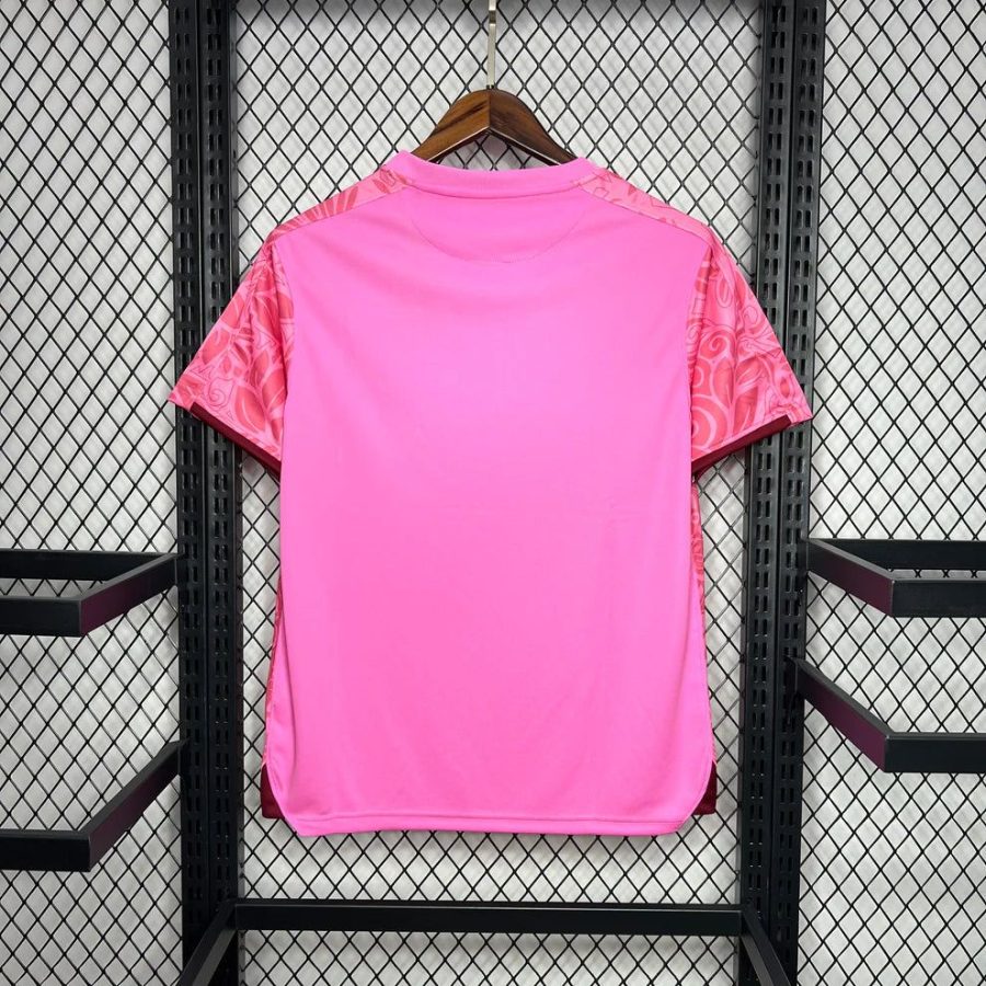 camisola Palestina rosa edição Farrah Azam coleção 2024 2025