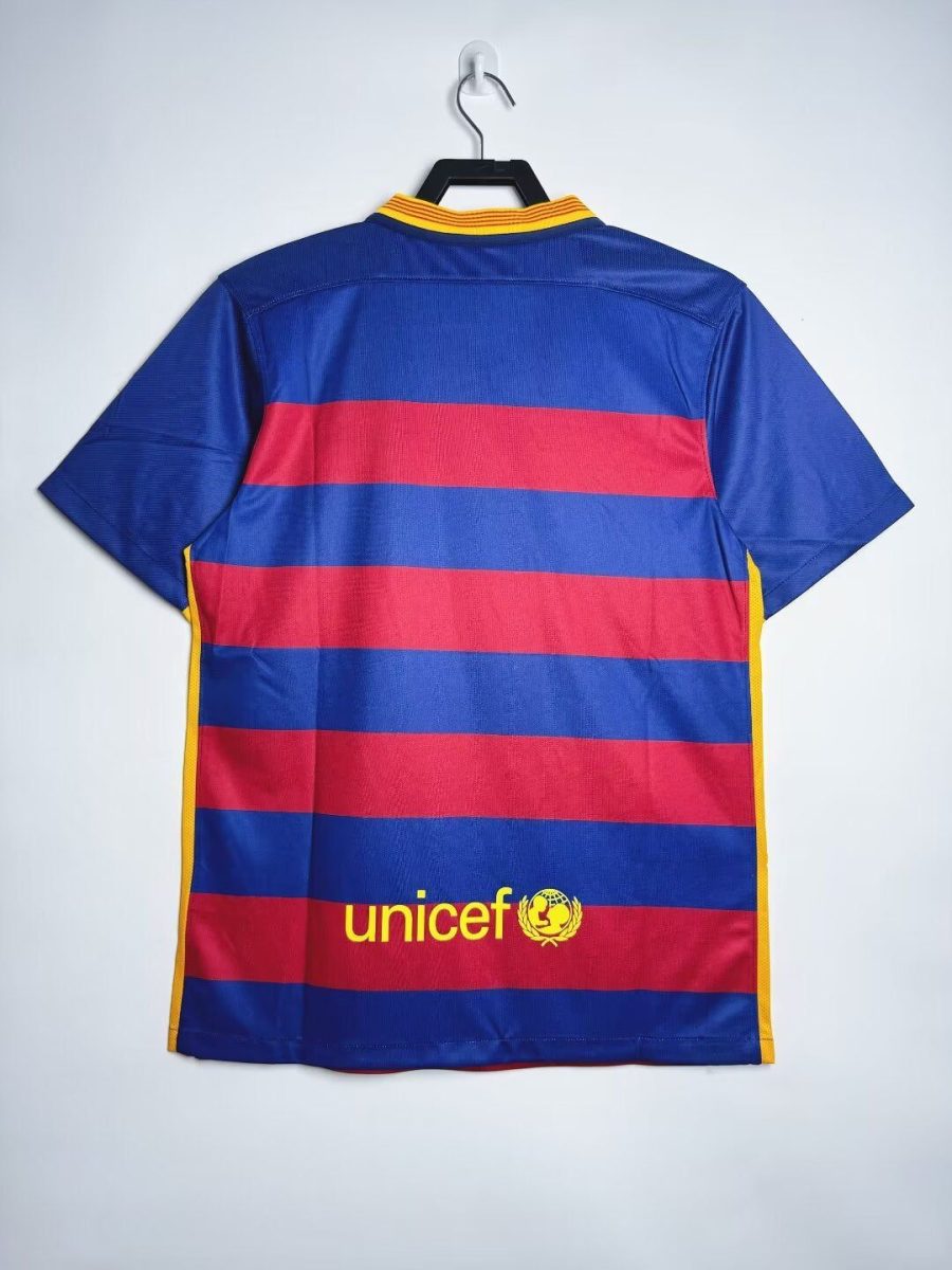 Equipamento de futebol FC Barcelona Principal modelo dois mil e quinze dois mil e dezasseis